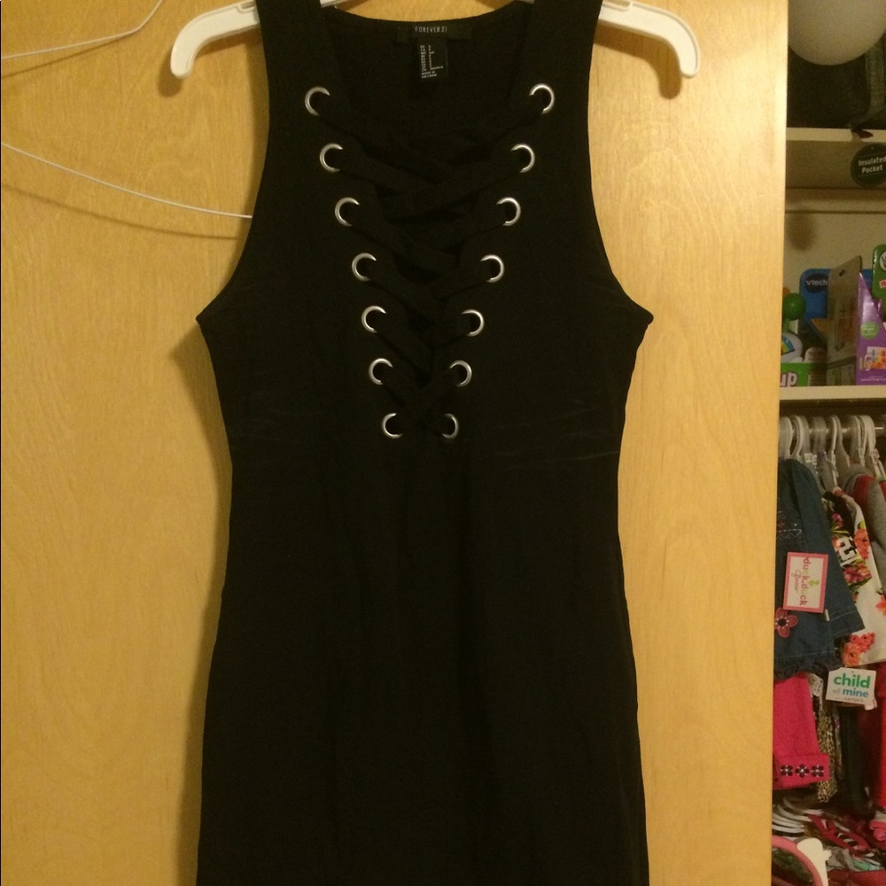 Lace up bodycon black dress